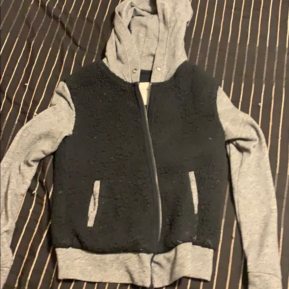 Zip up